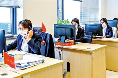 龍華區政數局加速打造“智慧龍華”，政務服務便民利企咨詢升級